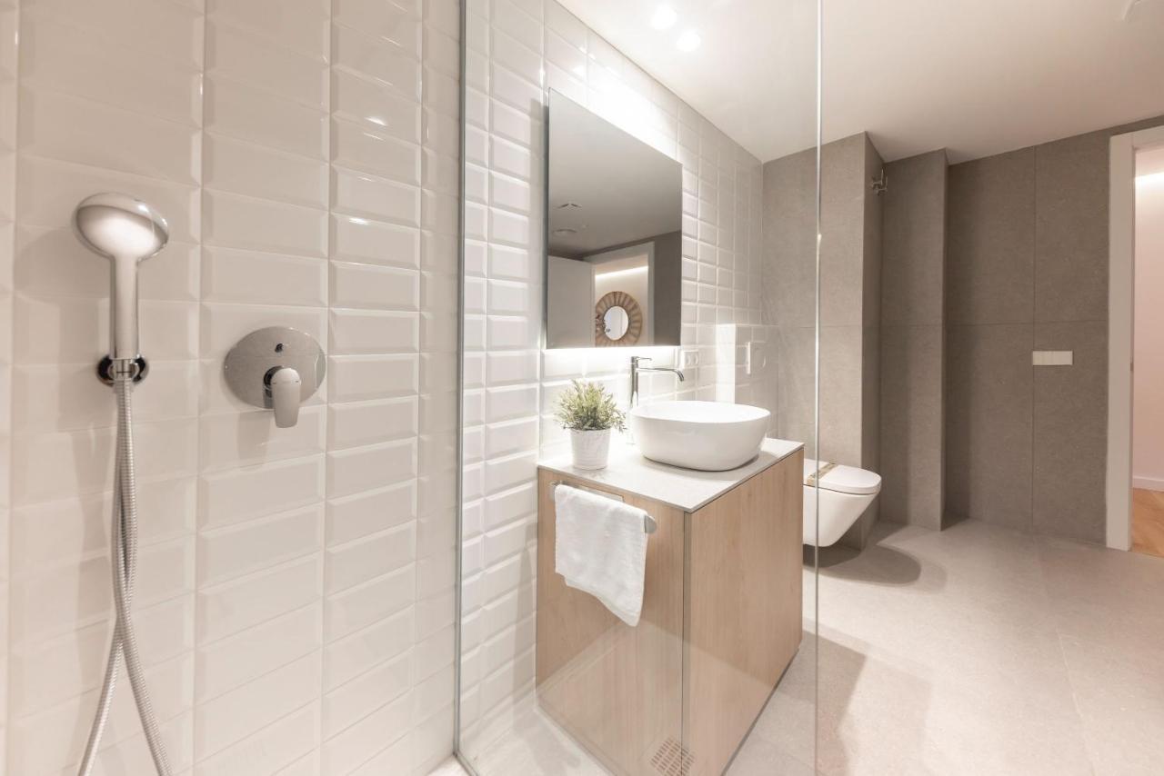 Bravissimo Falco, 3 Bedrooms And Balcony Жирона Экстерьер фото