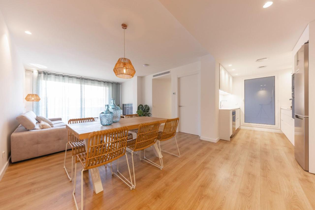 Bravissimo Falco, 3 Bedrooms And Balcony Жирона Экстерьер фото